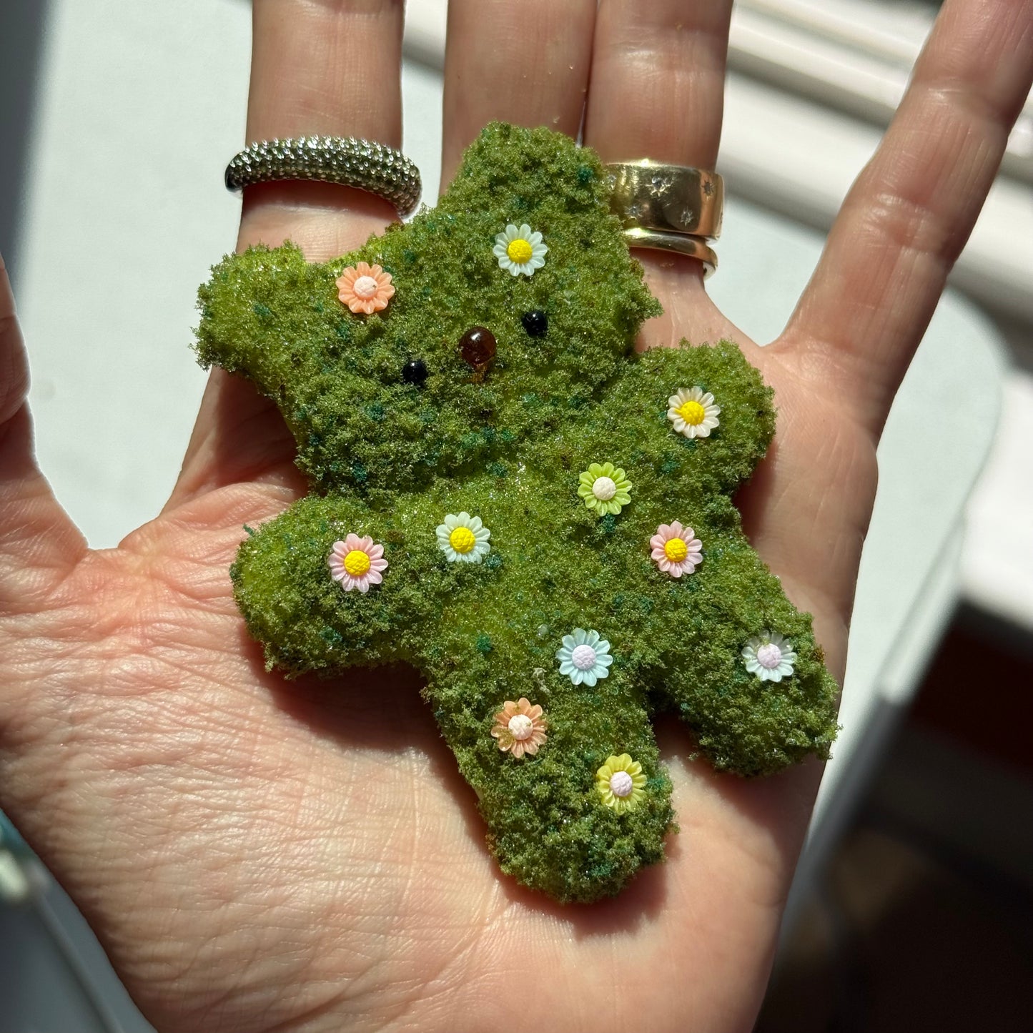 garden bear 🌱 wall hanging